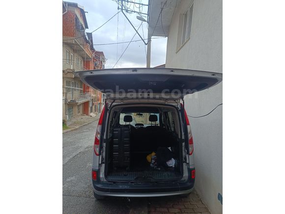 Sahibinden Renault Kangoo 1.5 dCi Touch 2018 Model