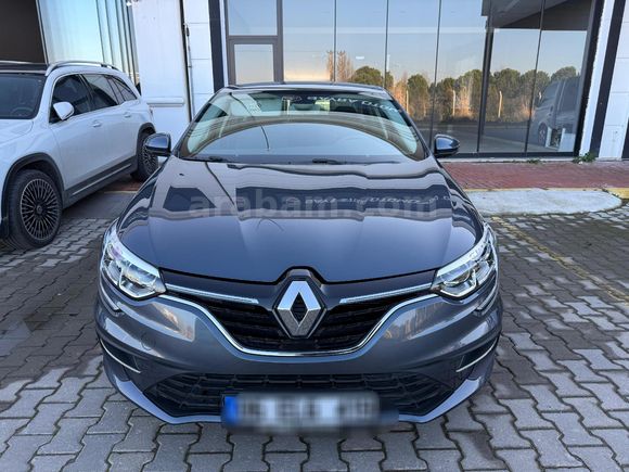 Megane 1.3 Touch 2024 hatasız 53 bin