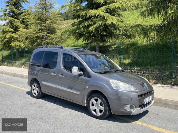 DÜZ MOTORS PEUGEOT PARTNER 1.6 HDİ CAM TAVAN DEĞİŞENSİZ BOYASIZ
