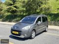 DÜZ MOTORS PEUGEOT PARTNER 1.6 HDİ CAM TAVAN DEĞİŞENSİZ BOYASIZ
