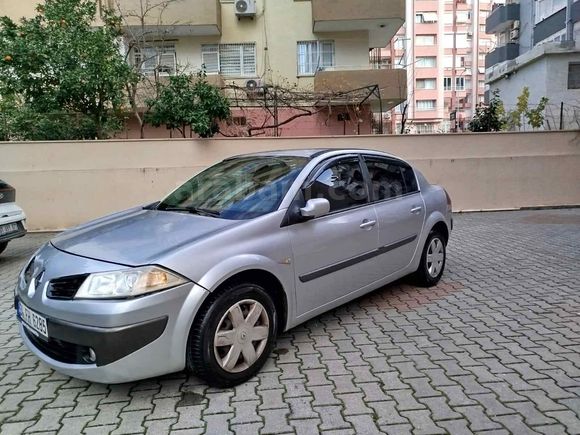 Galeriden Renault Megane 1.5 dCi otomatik vites Experesin 2008 Model Adana