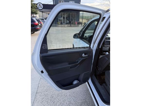 Sahibinden Opel Meriva 1.6 Cosmo 2006 Model 