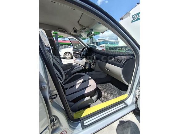 SAHİBİNDEN VW BORA 2004 COMFORTLİNE