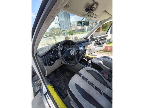 SAHİBİNDEN VW BORA 2004 COMFORTLİNE