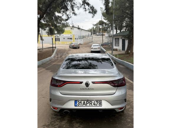 Sahibinden Renault Megane 1.5 Blue DCI Touch 2020 Model 