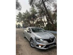 Sahibinden Renault Megane 1.5 Blue DCI Touch 2020 Model 