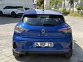 Galeriden Renault Clio 1.0 TCe Evolution 2023 Model İstanbul 52.500 km Lacivert