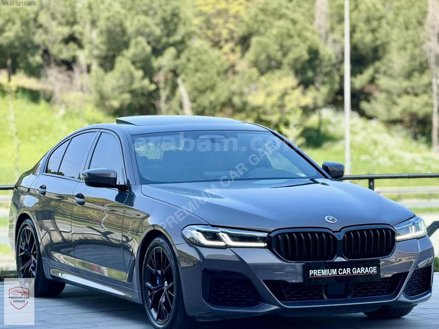 Galeriden BMW 5 Serisi 520i 50th Year M Edition 2022 Model İstanbul 98.000 km Gri 5