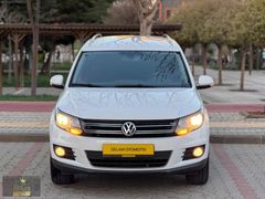 2012 TİGUAN HATASIZ BOYASIZ TRAMESİZ KM:218.000