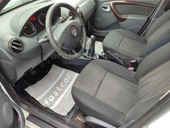 FASTCAR'DAN 2012 DACIA DUSTER 1.5DCI LAUREATE 139.000Km