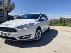 Sahibinden Ford Focus 1.6 Ti-VCT Style 2015 Model Ankara 141.000 km Beyaz