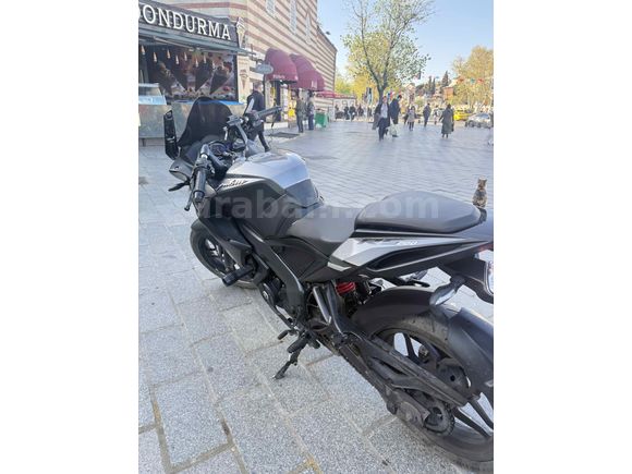 Sahibinden Bajaj Pulsar 200 RS 