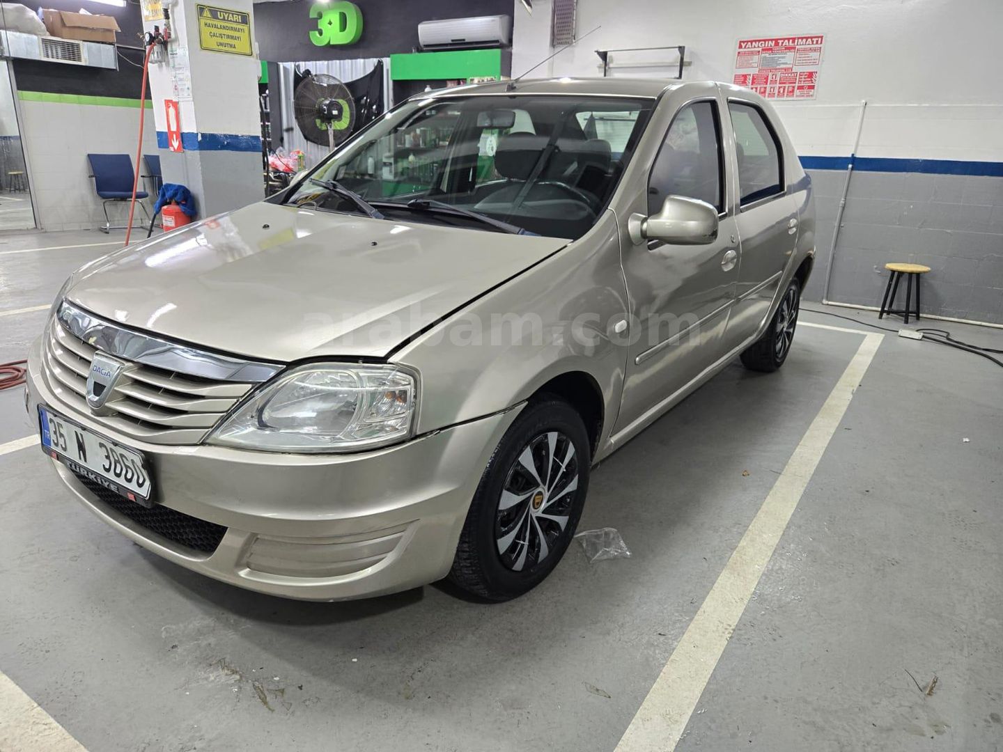 Sahibinden Dacia Logan 1.5 dCi Ambiance 2009 Model İzmir 250.000