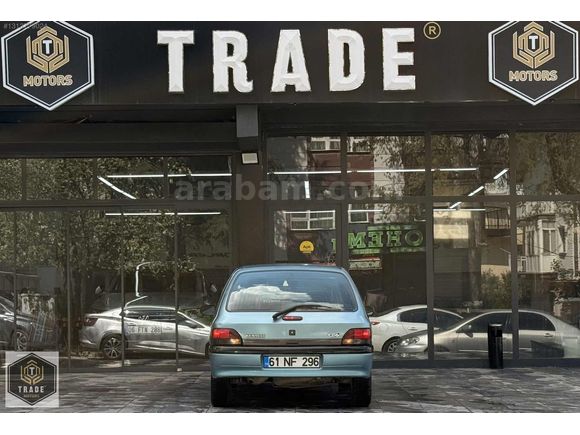 Masarfasız Bakımlı RENAULT CLIO 1.4 RT