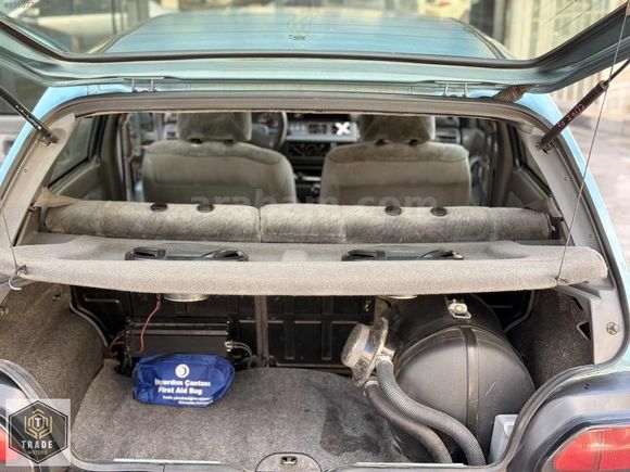 Masarfasız Bakımlı RENAULT CLIO 1.4 RT