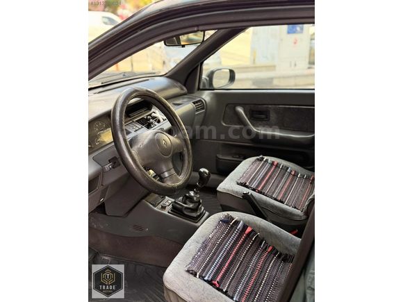 Masarfasız Bakımlı RENAULT CLIO 1.4 RT