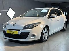 TEKİROĞLU OTOMOTİV'den 2011 MODEL RENAULT MEGANE 1.5 DCİ
