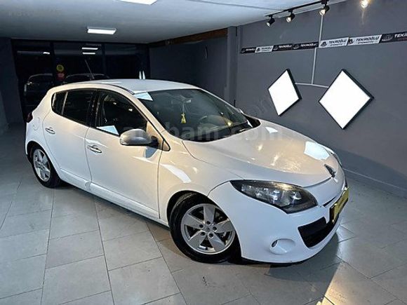 TEKİROĞLU OTOMOTİV'den 2011 MODEL RENAULT MEGANE 1.5 DCİ