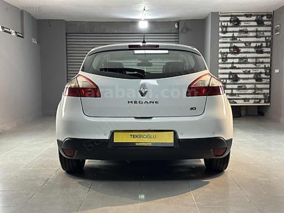 TEKİROĞLU OTOMOTİV'den 2011 MODEL RENAULT MEGANE 1.5 DCİ
