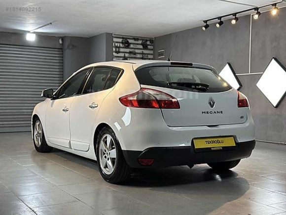 TEKİROĞLU OTOMOTİV'den 2011 MODEL RENAULT MEGANE 1.5 DCİ