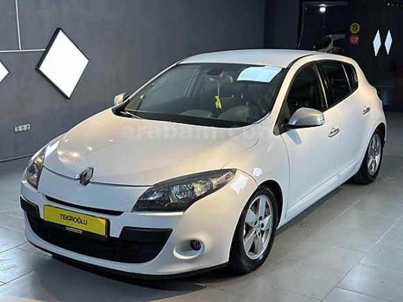 TEKİROĞLU OTOMOTİV'den 2011 MODEL RENAULT MEGANE 1.5 DCİ
