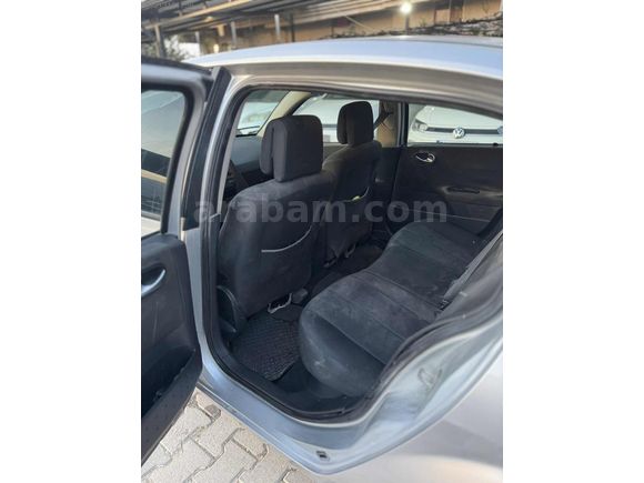 AK AUTO'dan 2006 MEGANE HATASIZ AYARINDA
