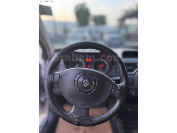 AK AUTO'dan 2006 MEGANE HATASIZ AYARINDA