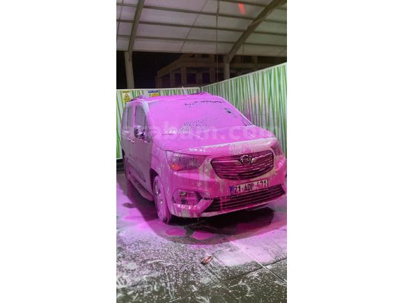 Sahibinden Opel Combo 1.5 CDTI Edition Style 2022 Model