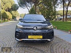 2025 TİGUAN 1.5 ETSİ 150 BG EN DOLUSU %20 FATURALI ÇİZİK YOK
