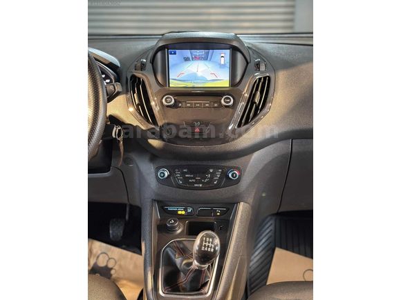 2022 FORD COURİER 1.5TDCI TİTANİUM PLUS