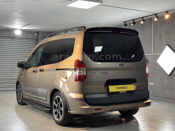2022 FORD COURİER 1.5TDCI TİTANİUM PLUS