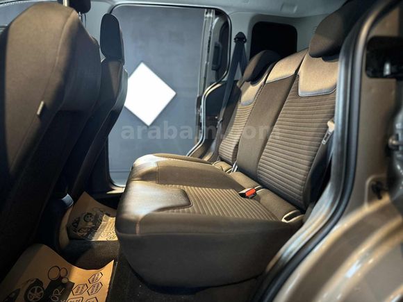 2022 FORD COURİER 1.5TDCI TİTANİUM PLUS