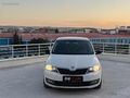 ÖZ CAR DAN SKODA RAPİD SPACEBACK CAM TAVAN