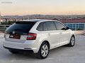 ÖZ CAR DAN SKODA RAPİD SPACEBACK CAM TAVAN
