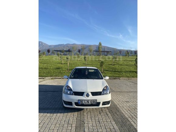Sahibinden Renault Clio 1.4 Extreme 2008 Model  197.000 km Beyaz