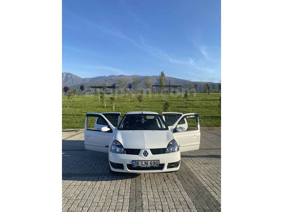 Sahibinden Renault Clio 1.4 Extreme 2008 Model  207.000 km Beyaz