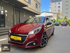 110''BİN KM OTOMATİK 208 GT LİNE - CAM TAVAN - SPOR KOLTUK