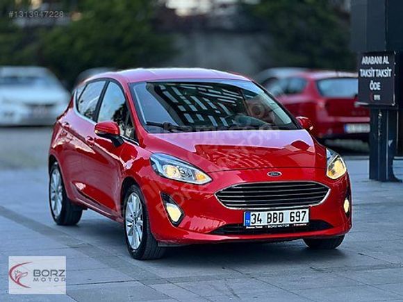 BORZ MOTOR'DAN %0,99 KREDİ 2017 FORD FİESTA 1.0ECOBOST+OTO+TİTAN