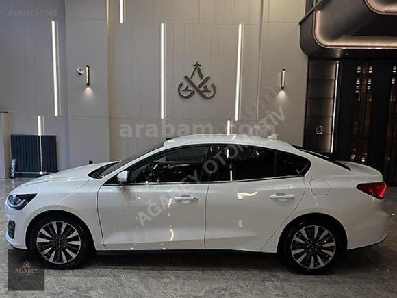 AĞABEY'DEN 2024 FORD FOCUS HATASIZ BOYASIZ TİTANİUM X %20