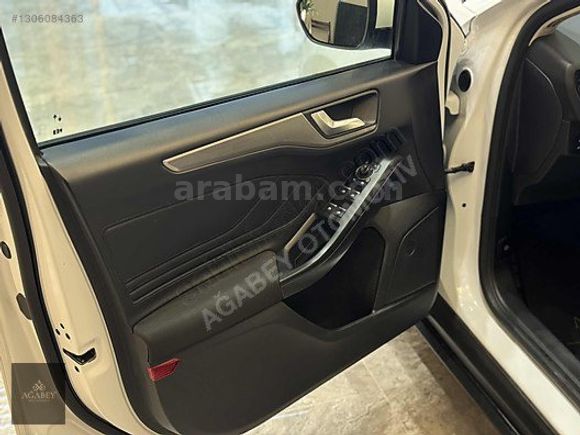 AĞABEY'DEN 2024 FORD FOCUS HATASIZ BOYASIZ TİTANİUM X %20