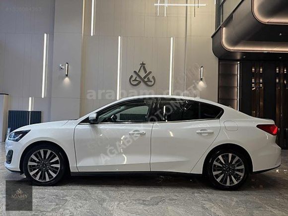 AĞABEY'DEN 2024 FORD FOCUS HATASIZ BOYASIZ TİTANİUM X %20