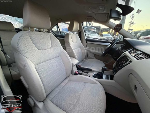 PEHLİVAN AUTO//HATASIZ//BOYASIZ//188 BİN KM..