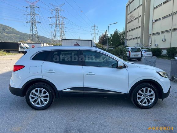 MİLL MOTORS KADJAR İCON ÇOK TEMİZ BAKIMLI