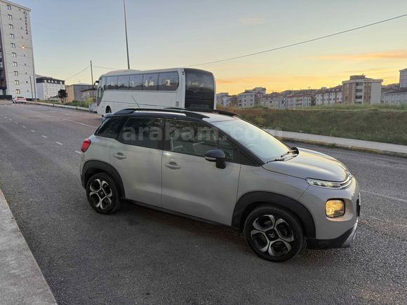 CAM TAVANLI SAHİBİNDEN C3 aircross AĞIR HASARLI DEĞİŞENSİZ EN FLUU 