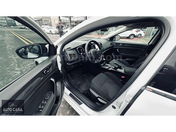 AUTO CASA - BAKIMLI- EXTRALI - TRAMERSİZ -TESLA EKRAN