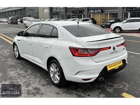 AUTO CASA - BAKIMLI- EXTRALI - TRAMERSİZ -TESLA EKRAN