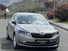 GÜRSES AUTO-SKODA OCTAVİA-2018-DSG-STYLE-HATASIZ