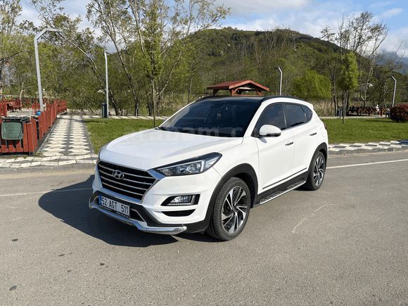 CAM TAVAN| Hyundai Tucson 1.6 CRDi | BAKIMLI | 4x4
