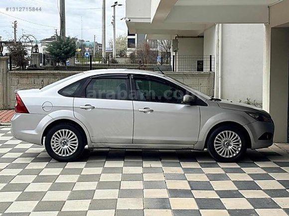 *BAYRAKLAR* 2009 MDL FORD FOCUS TREND