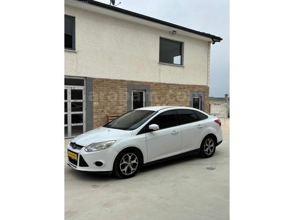 ŞAHİN OTO/2012 1.6 TDCİ 199.000KM TEK DEĞİŞEN